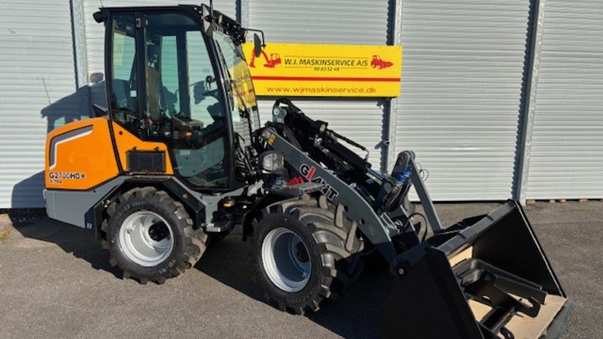 Giant G2700 X-TRA HD PLUS med dobbelpumpe og proinch