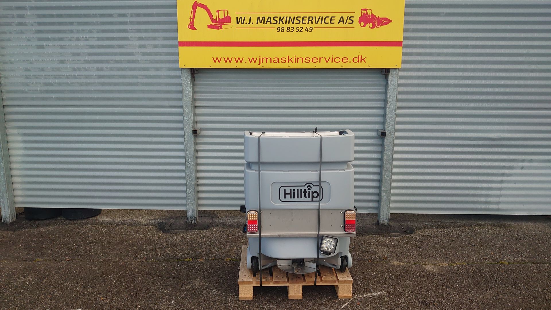 HillTip Icestriker 200