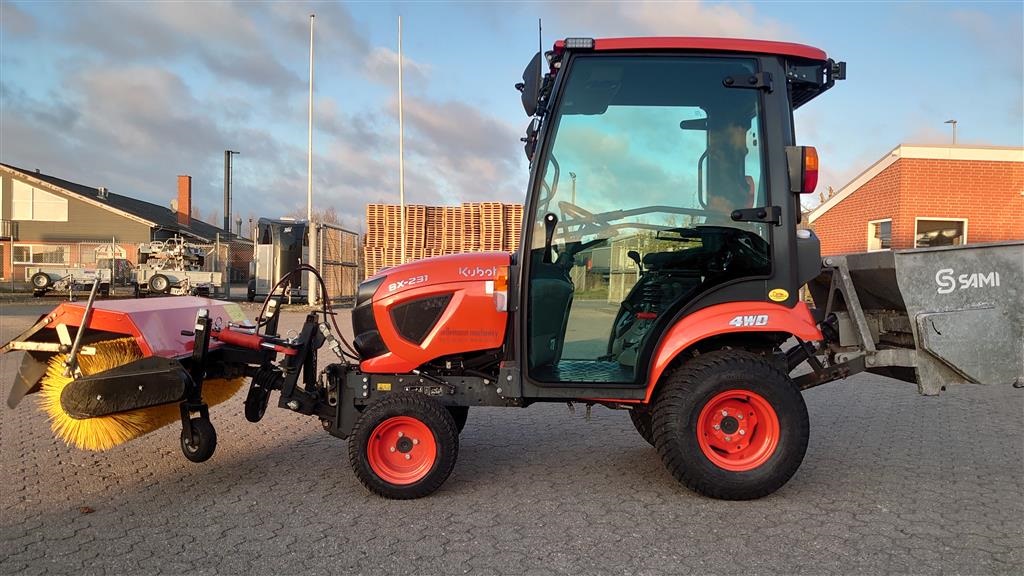 Kubota BX231