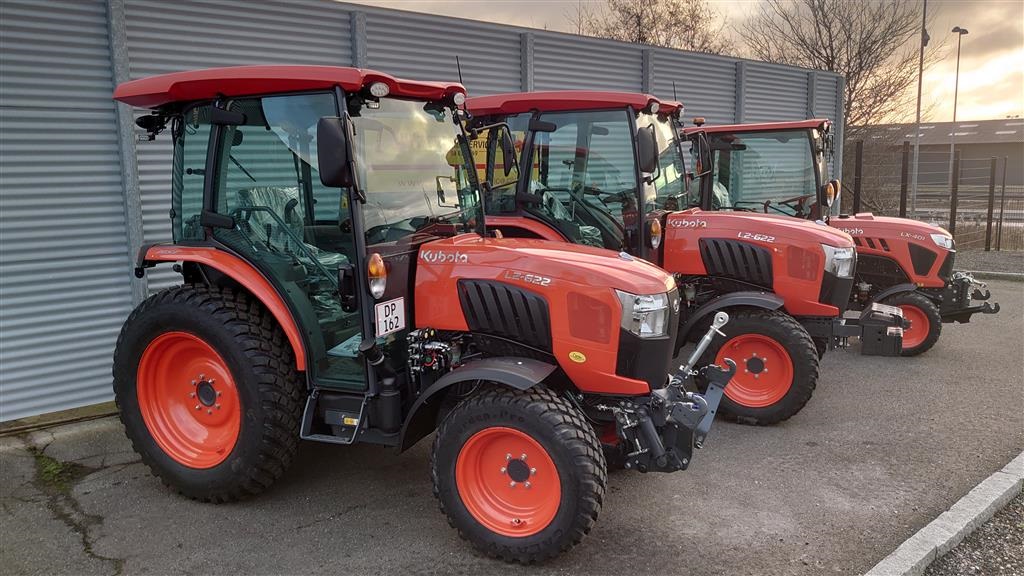 Kubota L2-452