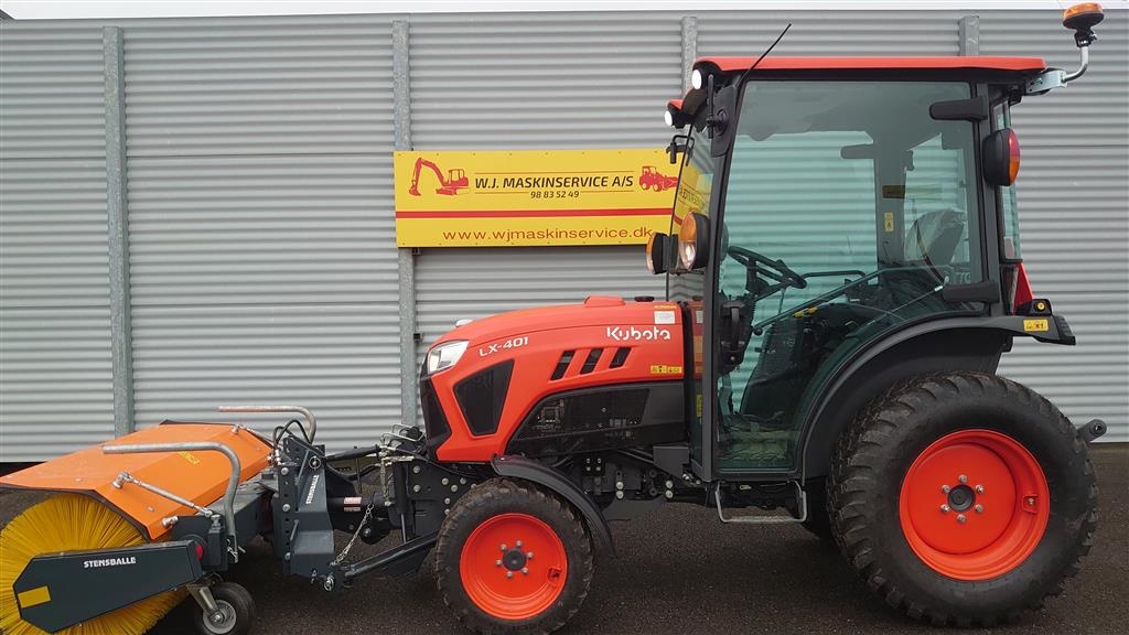 Kubota LX 401