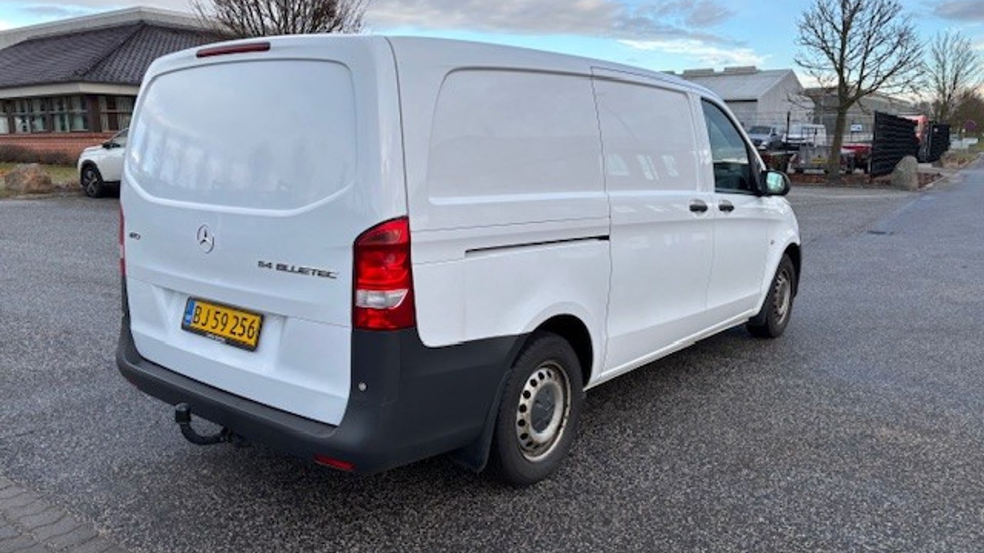 Mercedes vito 114 lang - Image 2