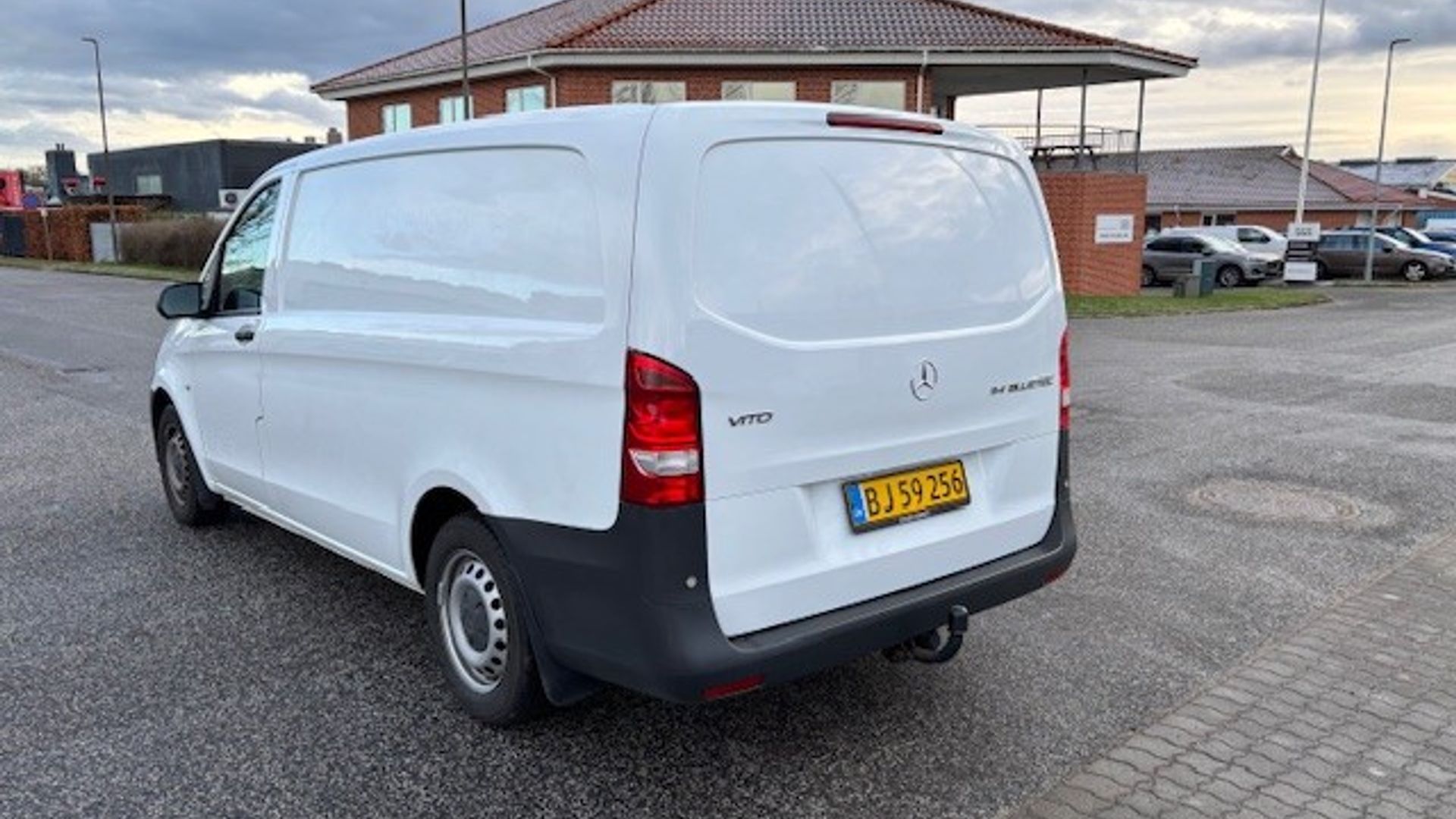 Mercedes vito 114 lang - Image 3