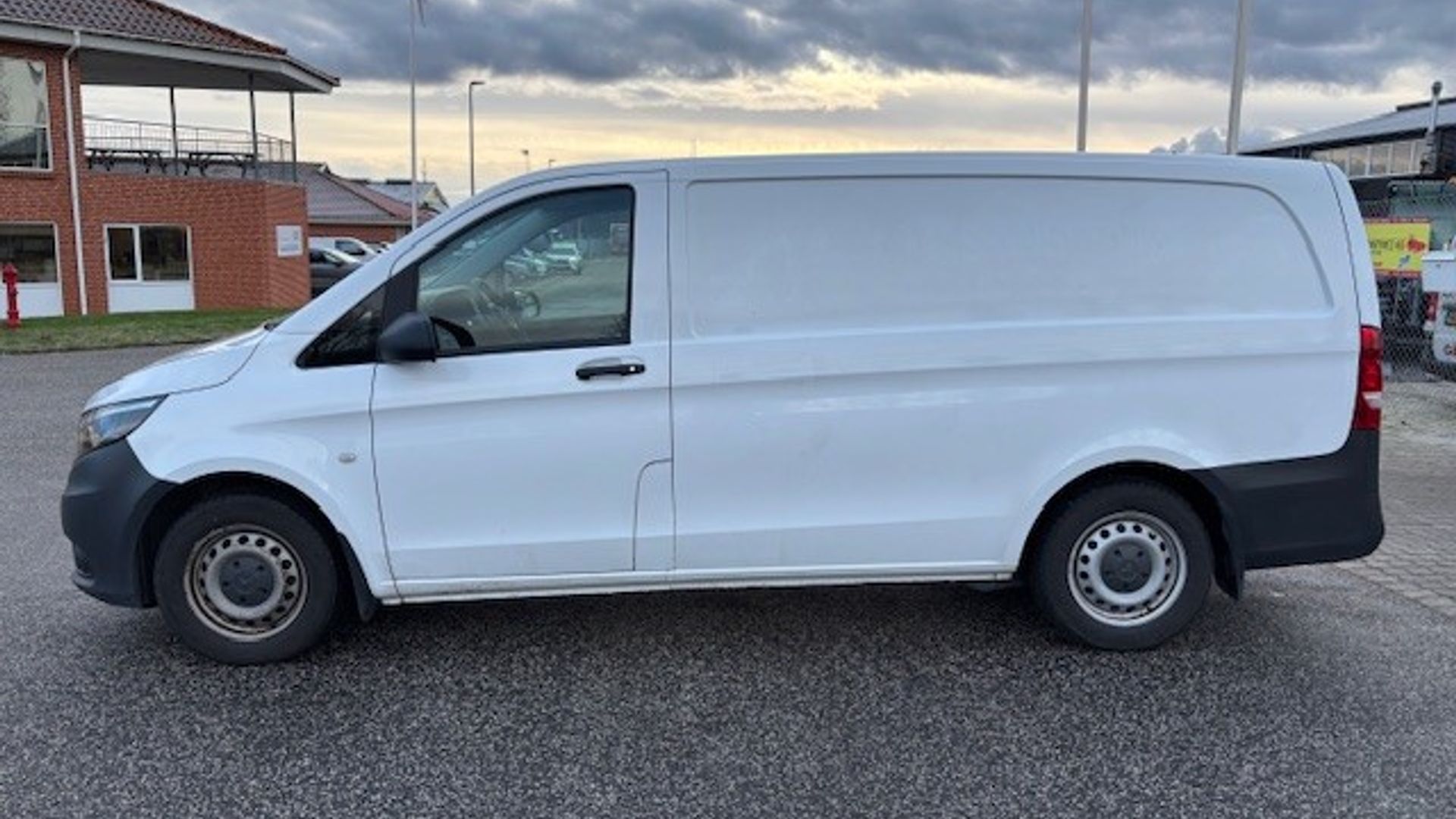Mercedes vito 114 lang - Image 4