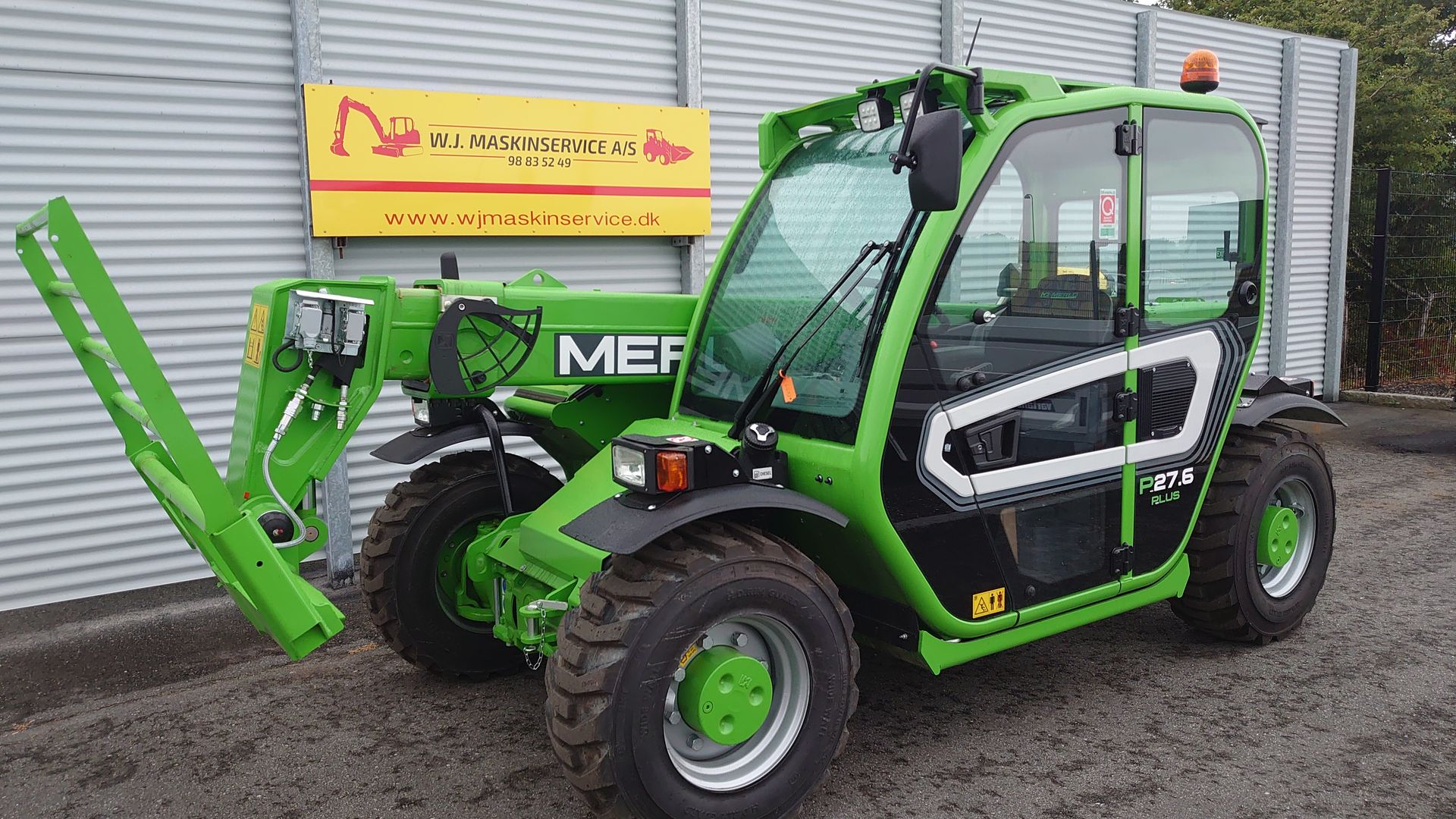 Merlo P27.6PLUS