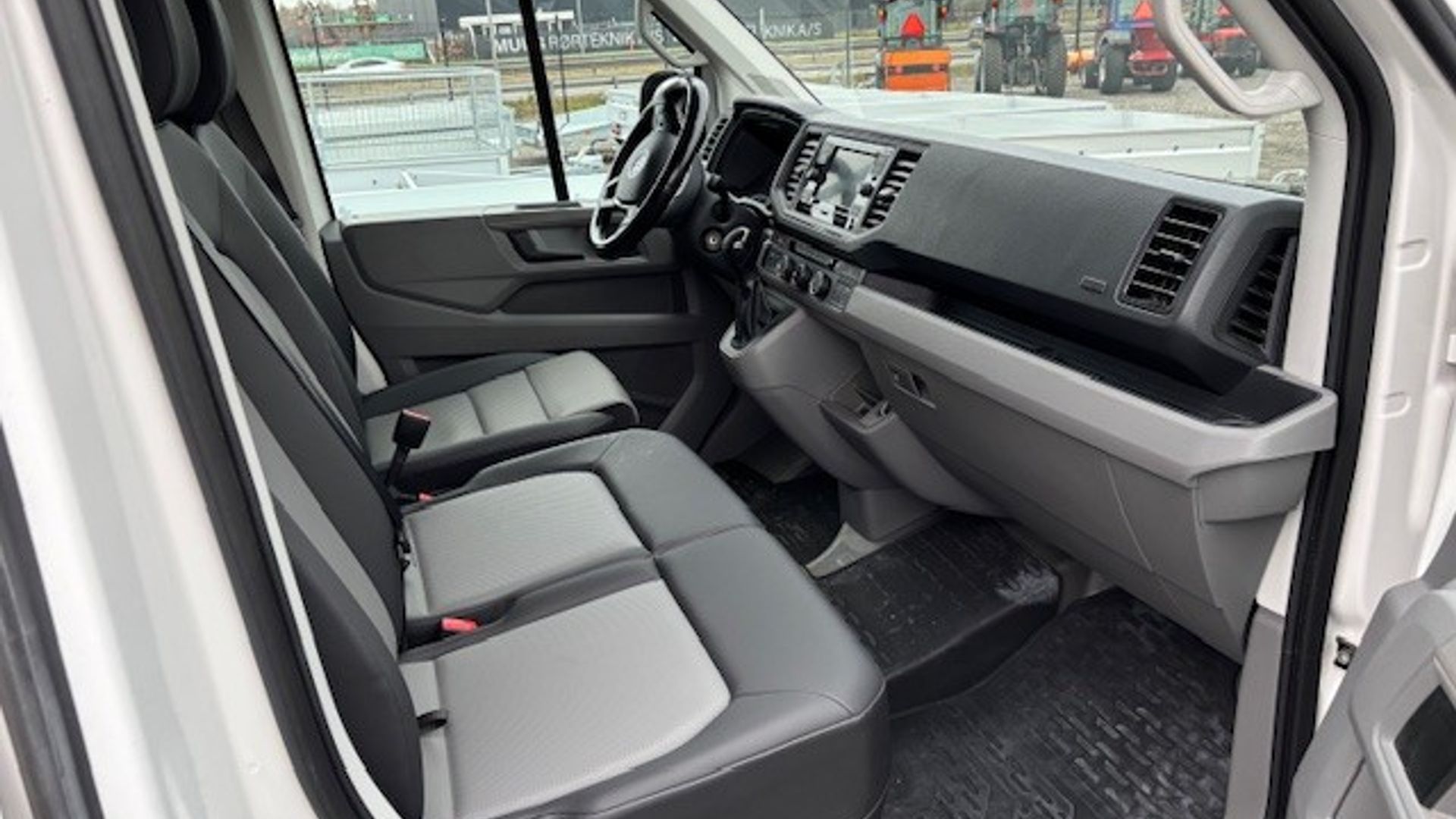 VW Crafter - Image 4