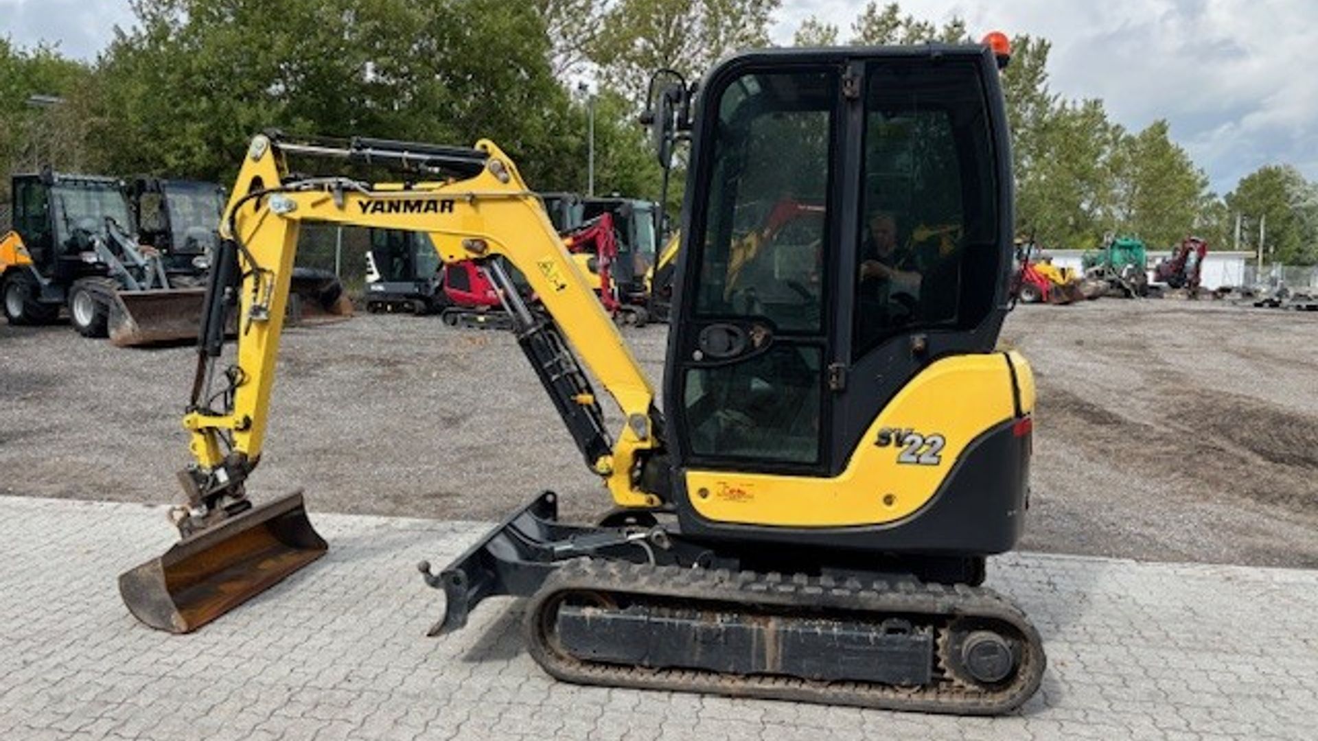 Yanmar SV22 - Billede 2
