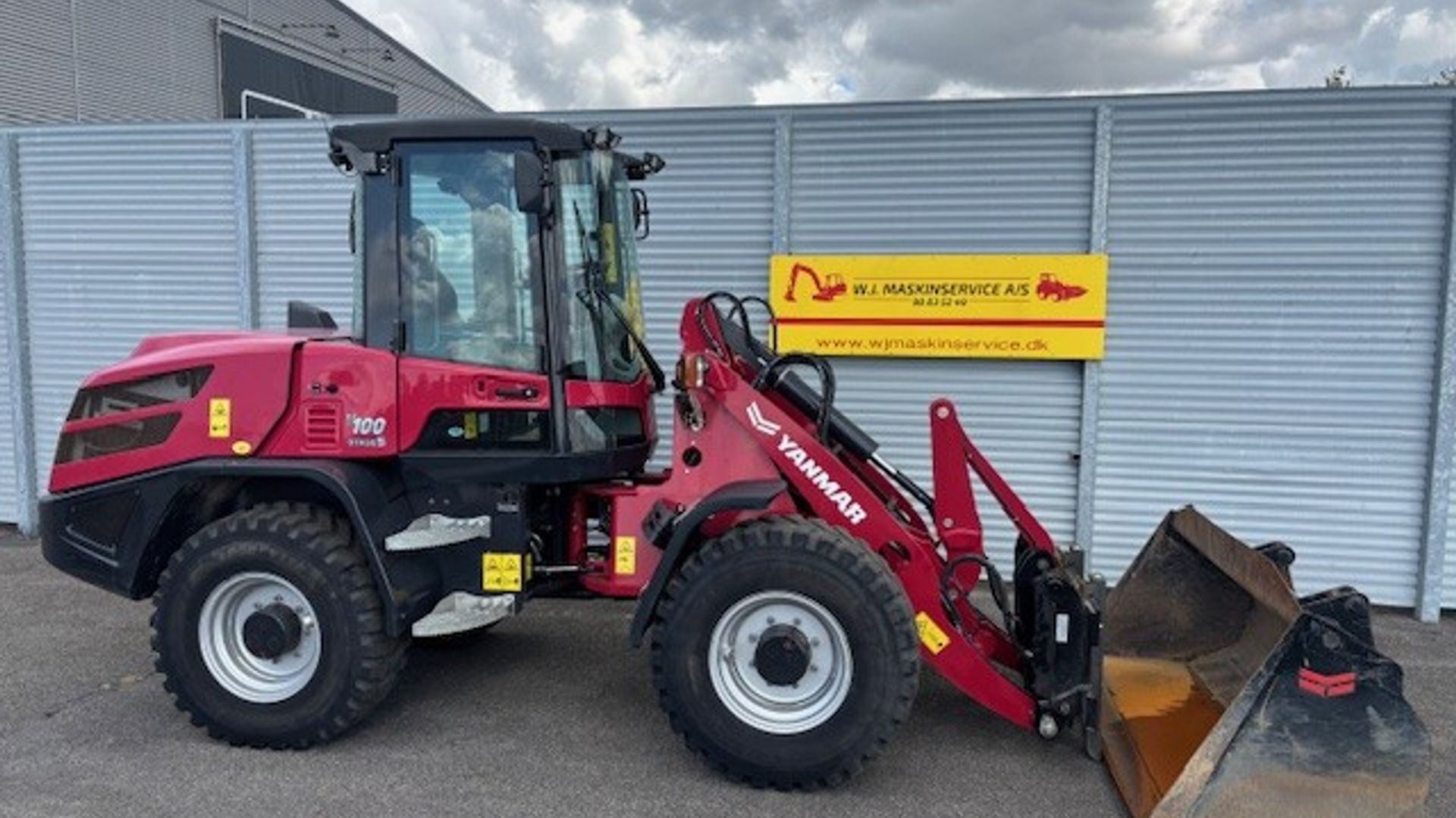 Yanmar V100